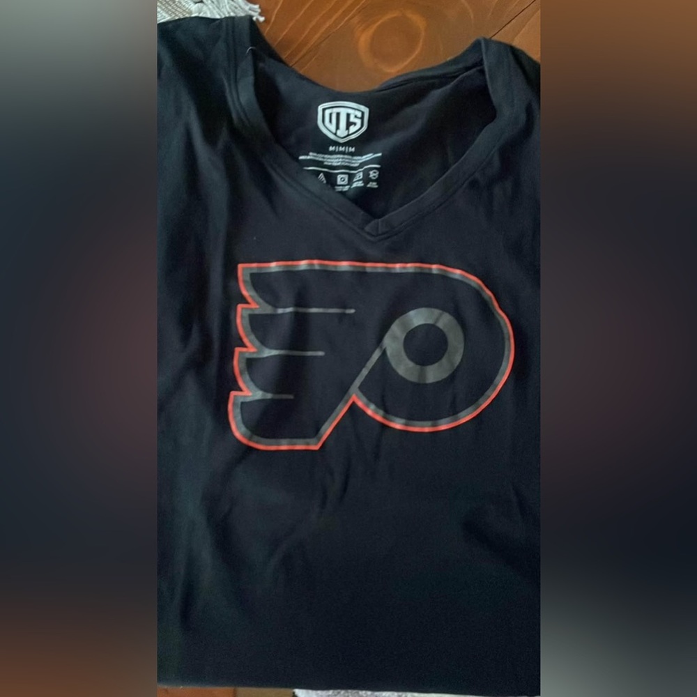 Short sleeved Flyers Shirt